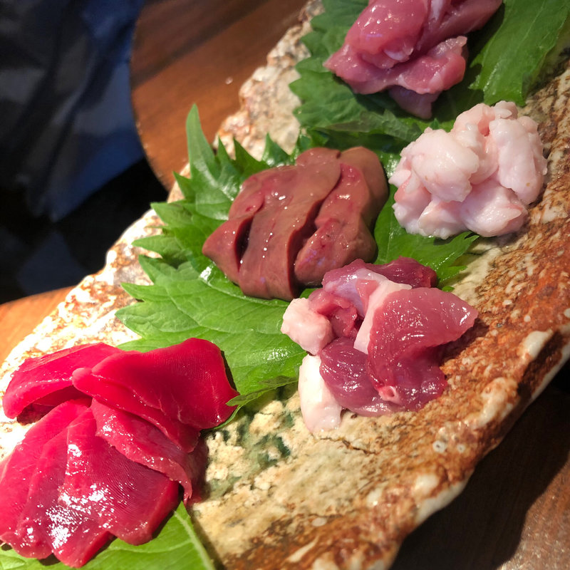 鴨のお造り(梅田日本酒隠れ家リール食堂)