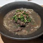 神戸牛黒胡麻ラーメン(おもき　離れ　銀座店)