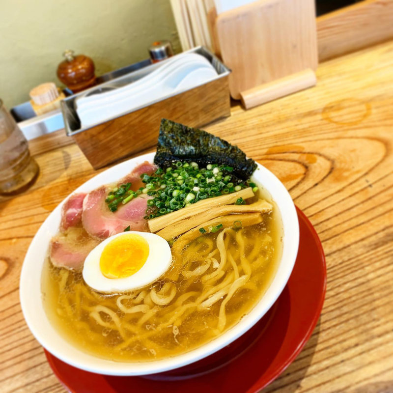 煮干し中華そば(浜堂 大阪本店)