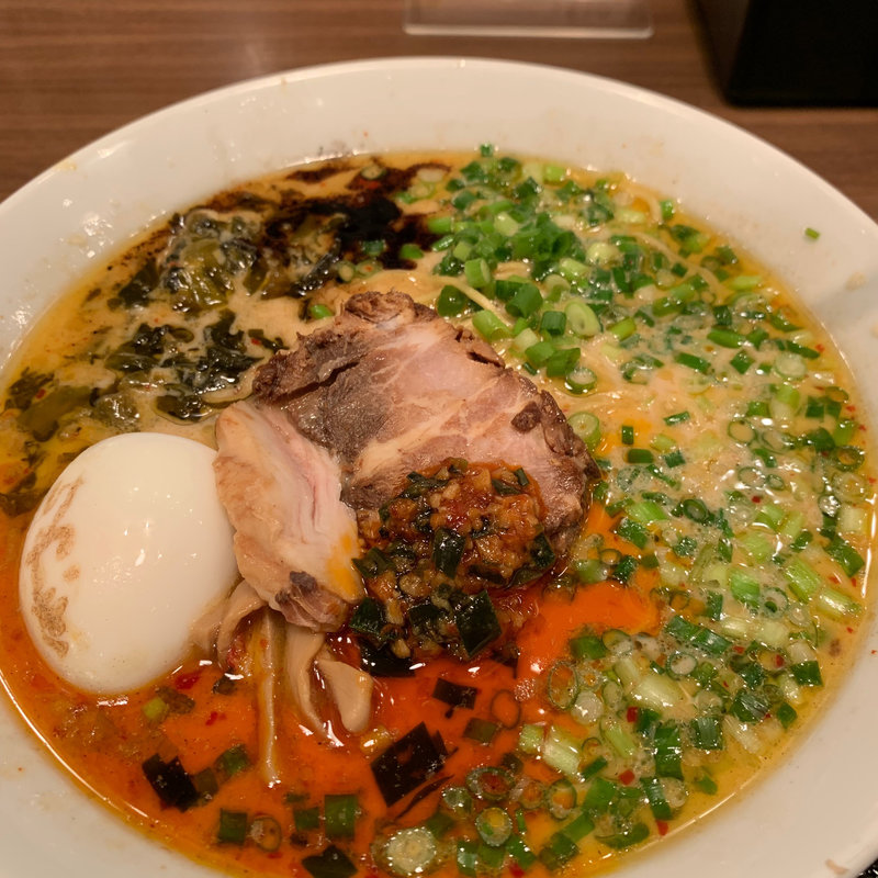 鶏白湯ラーメン(札幌味噌拉麺専門店けやき)