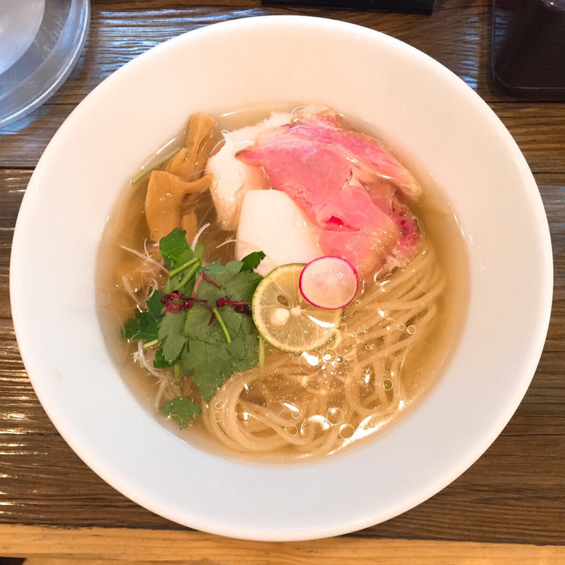 平子煮干しの冷やし塩らーめん(金彩〜KinIro〜)