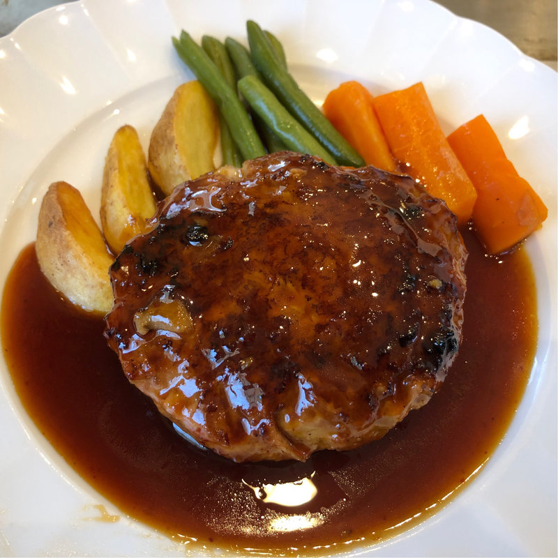 ハンバーグ定食(花茶栗)