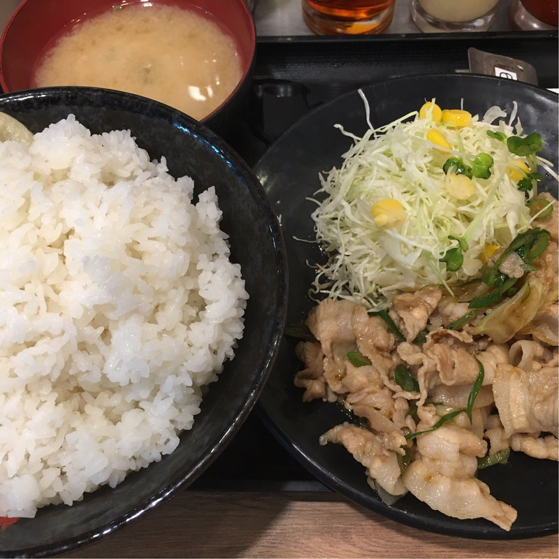 生姜焼き定食(伝説のすた丼屋 品川店 （デンセツノスタドンヤ）)