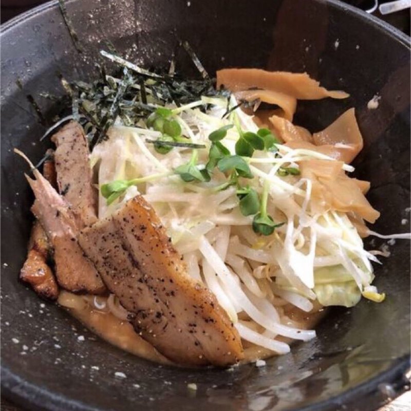 油そば(油君 油そば専門店 新宿店 )