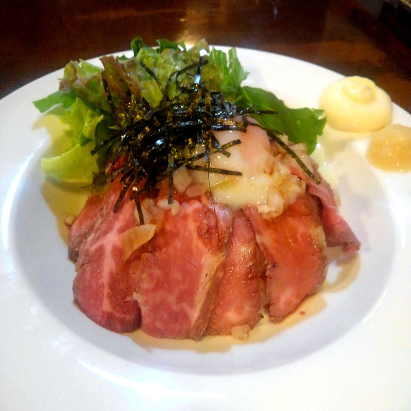 プレミアムローストビーフ丼(ハックルベリー )