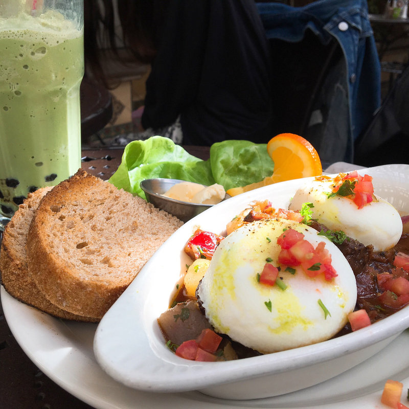 (urth caffe Santa Monica)