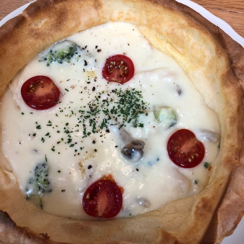 チキンクリーム&チーズのダッチベイビー(オリジナルパンケーキハウス 新宿店)