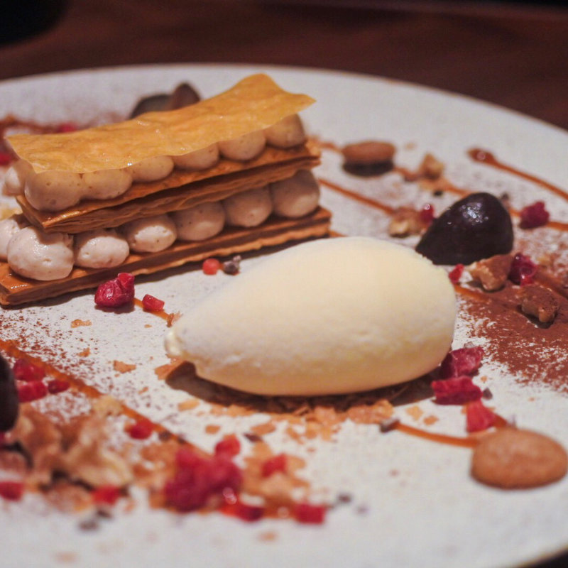 9月のデザートコース(フィナンシェ )