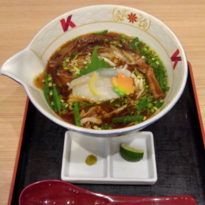 ふぐだし醤油ラーメン(ふぐだし潮 八代目けいすけ)