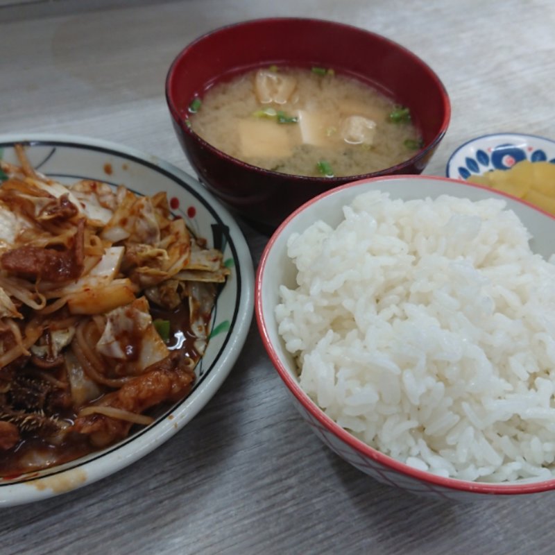ホルモン定食(とみ兵)