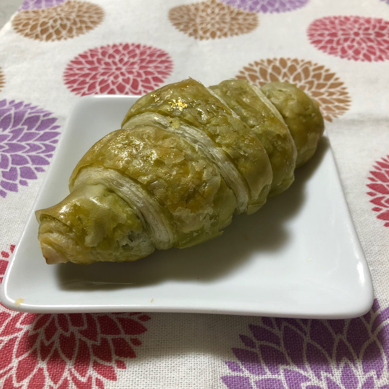 クロワッサン 抹茶(ラ・トゥルビヨン 梅田中崎町店)