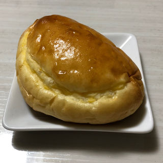 クリームパン(ぱん屋のNAKAMA)