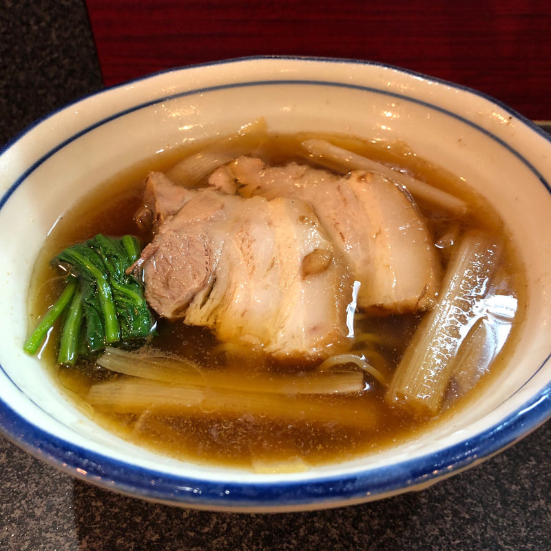 冷やしかけらーめん(烈志笑魚油 麺香房 三く)