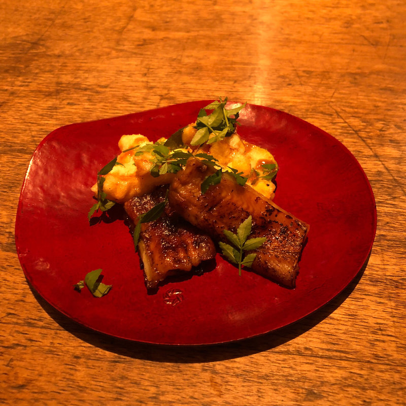 (HIGASHI-YAMA Studio)