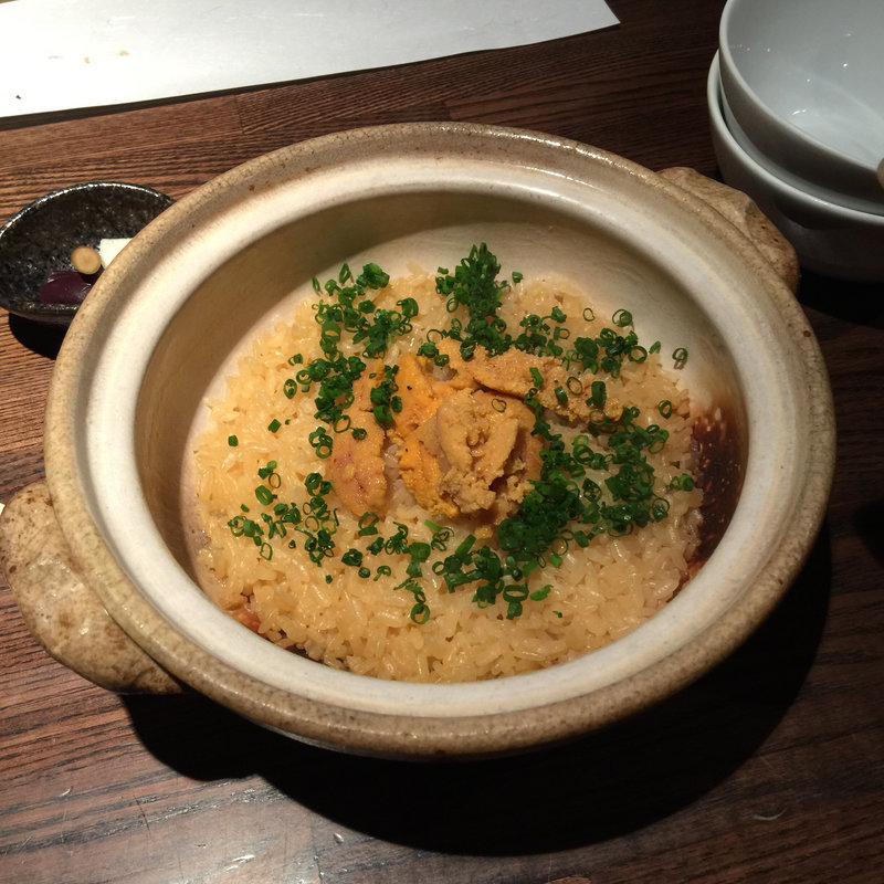 雲丹の炊き込み土鍋御飯(茶良ら （さらら SALALA）)