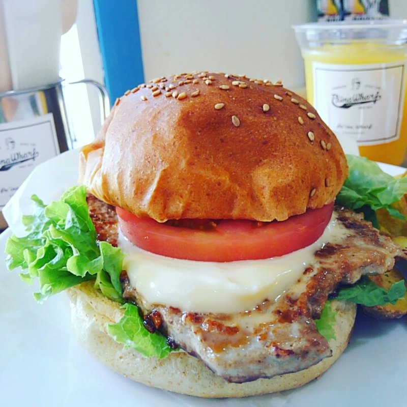 アヒバーガー(パイナワーフ)