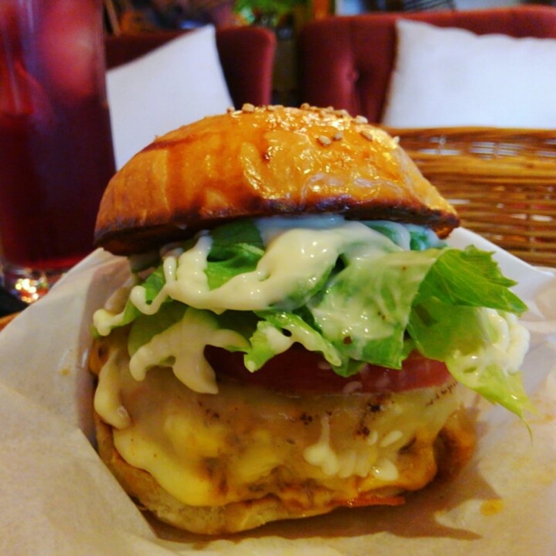 チーズバーガー(eneepee)