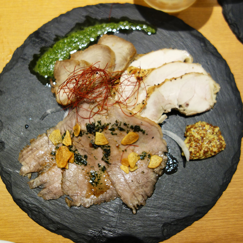 ロースト三種盛り(ビーフ・ポーク・チキン)(あか牛Dining yoka-yoka KITTE博多店)