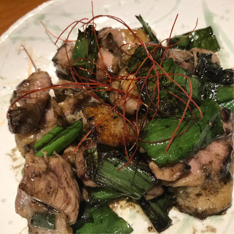 国産純けいの炭火焼き(旬菜麺茶屋 五目亭 駅前店)