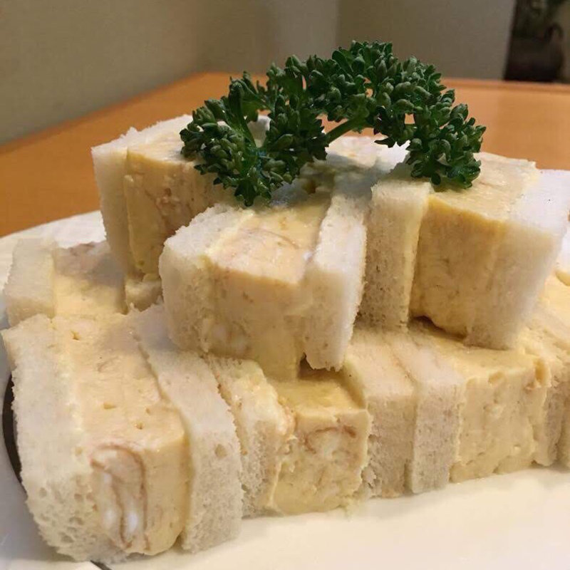 玉子サンド ハーフサイズ(天のや 麻布十番)