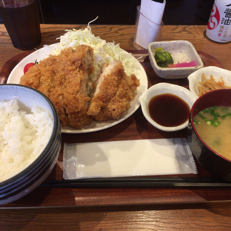 日替わりランチ  中札内鶏のBIGチキンカツ(北海王)