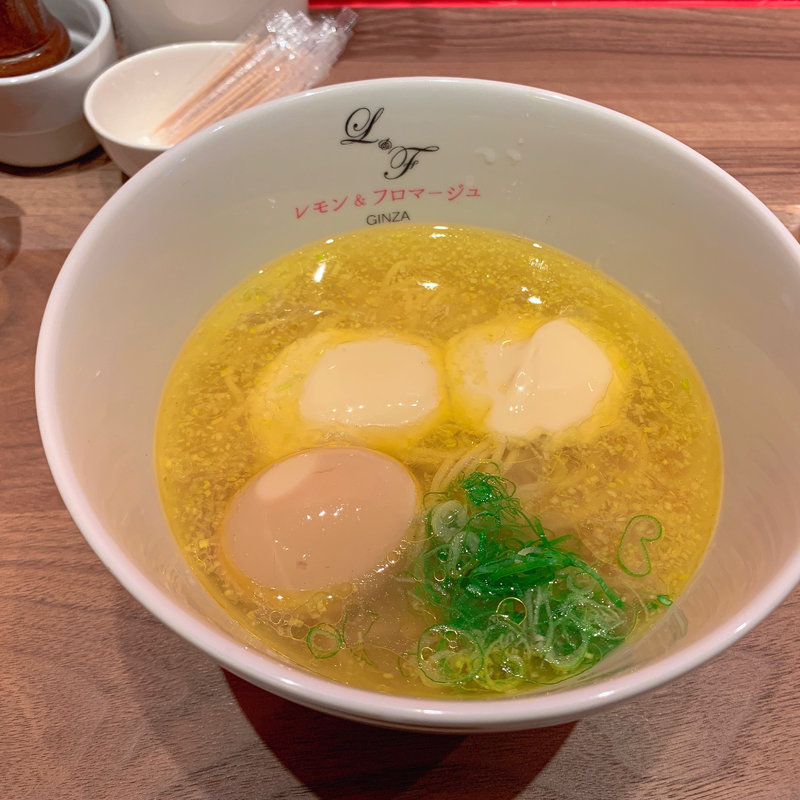 らぁ麺フロマージュ(レモン&フロマージュ 銀座店)