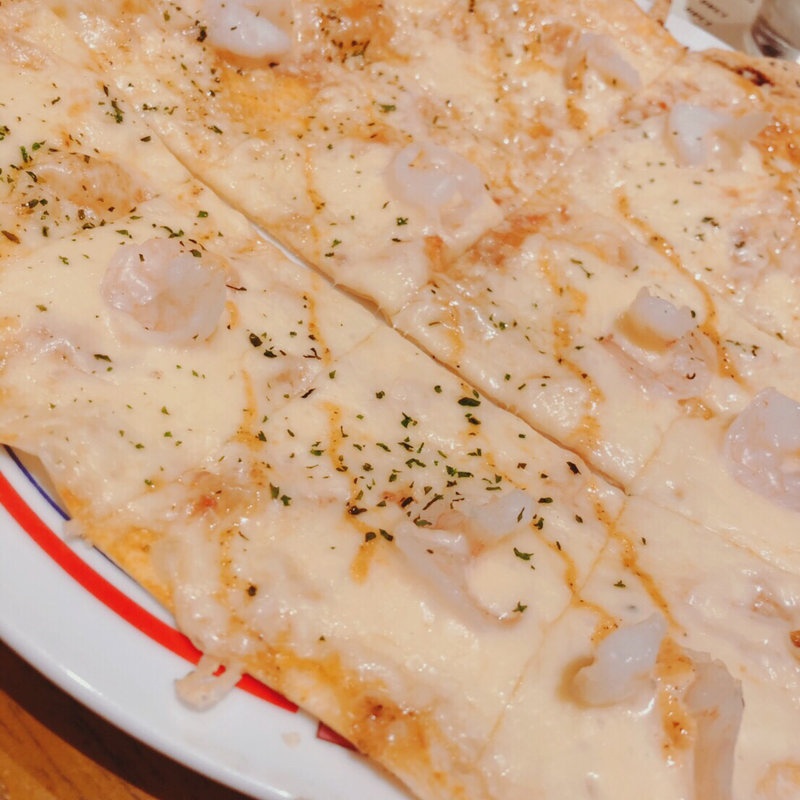 海老とガーリックマヨネーズのピザ(ガーリックジョーズ)