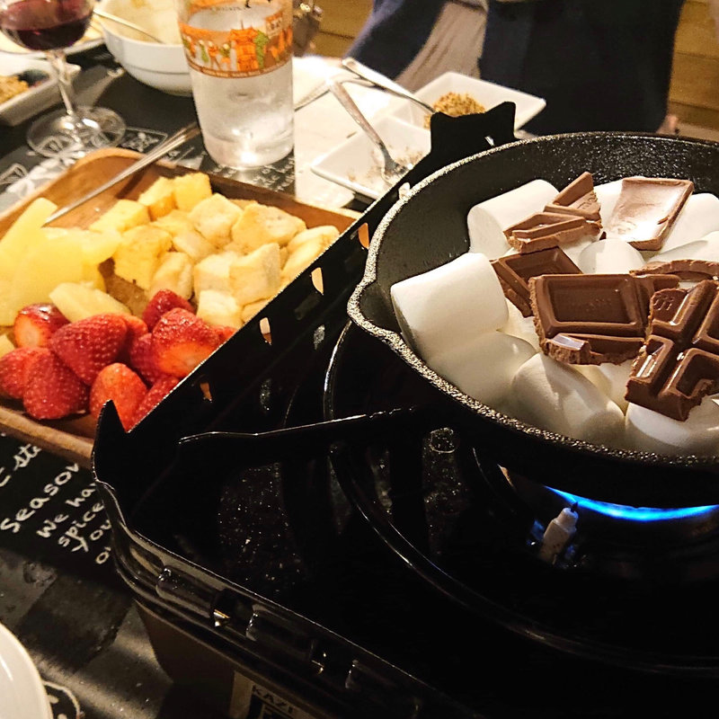 (クスクスとピザとワインのお店 セットグー)