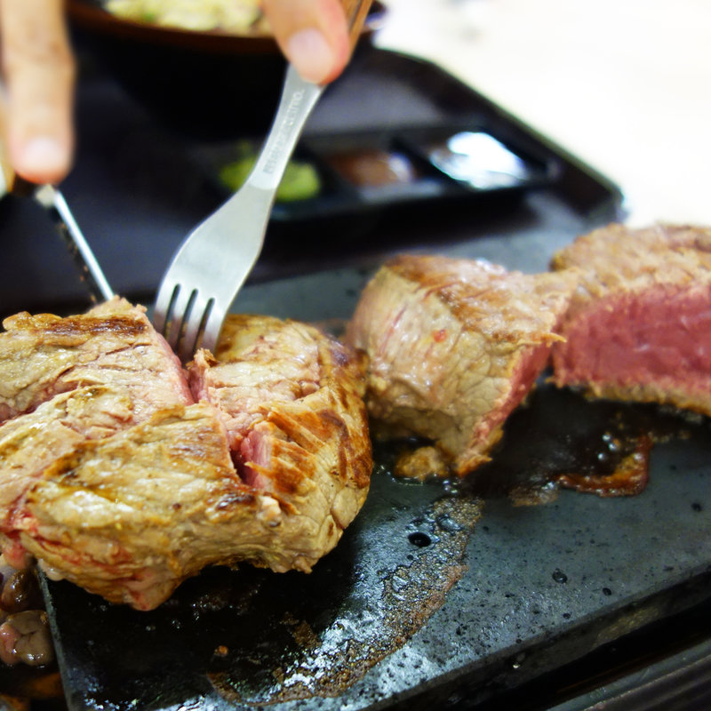 赤身ステーキ(ランプ肉)400g(やっぱりステーキ EXPRESSイオン笹丘店)