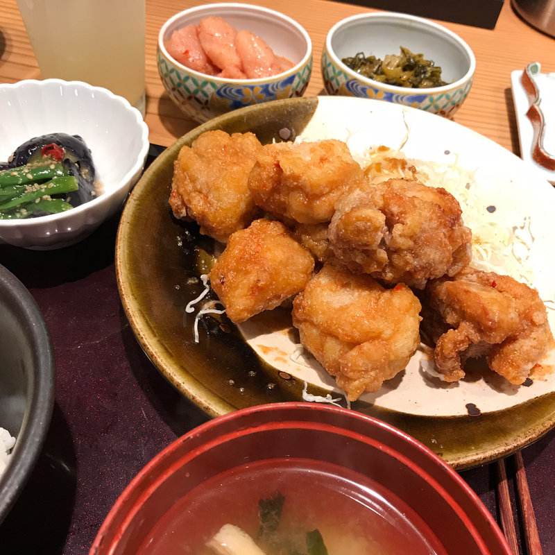 鳥の唐揚げ明太風味定食(博多もつ鍋やまや 堂島北新地店)