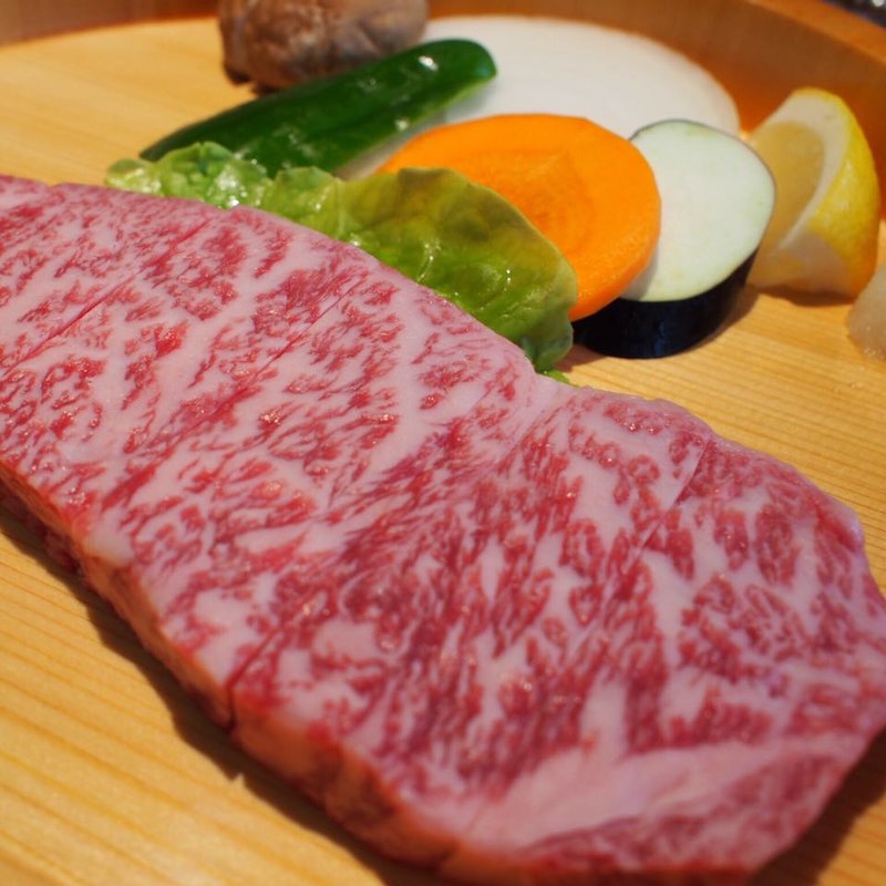 前沢牛 石焼サーロインステーキ定食 100g(前沢牛オガタ 味心)