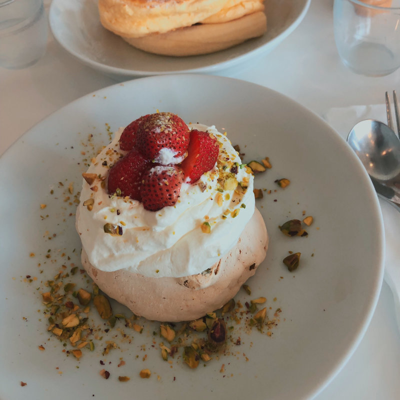 パブロバ(bills 七里ヶ浜)