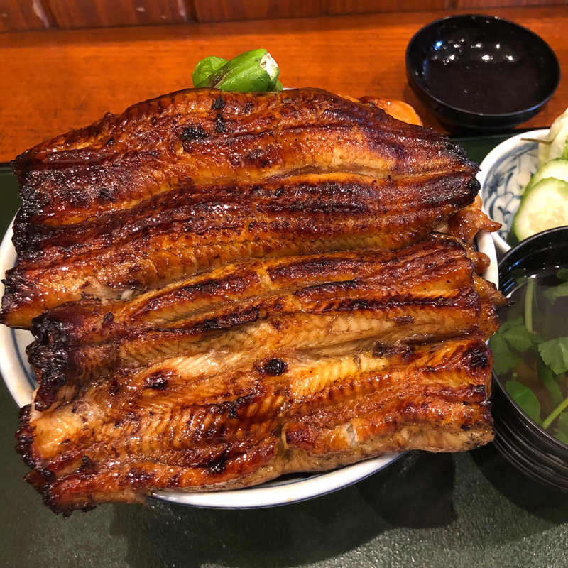 うなチキ丼(うなぎ和友)