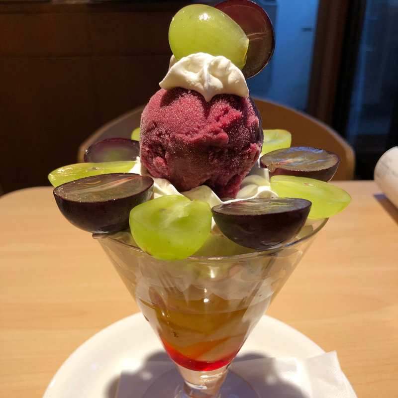 葡萄パフェ(トーキョーオーチャード)