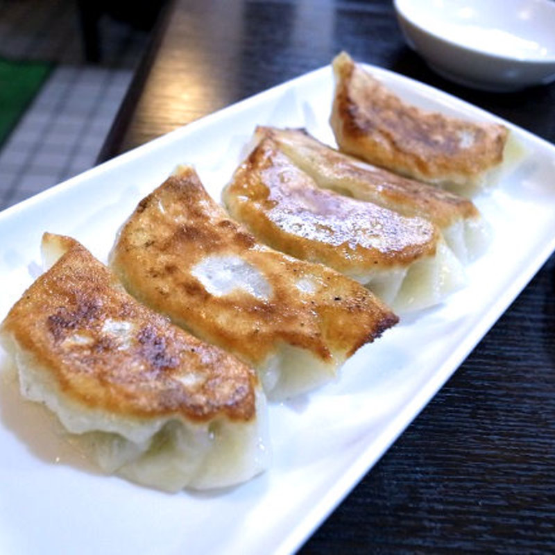 餃子(中華 暫[しばらく])