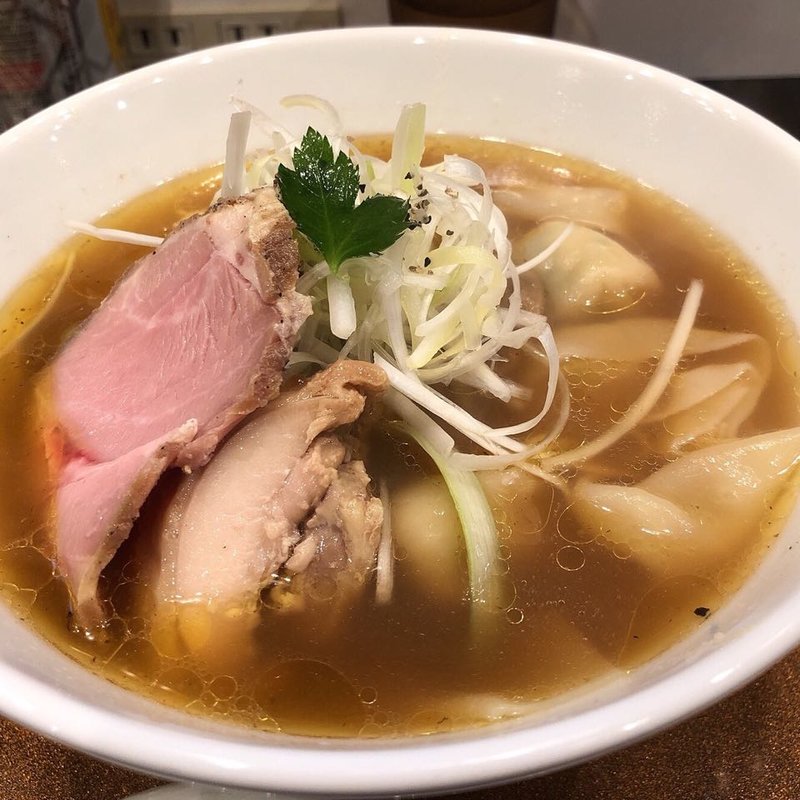 ワンタンメン(チラナイサクラ )