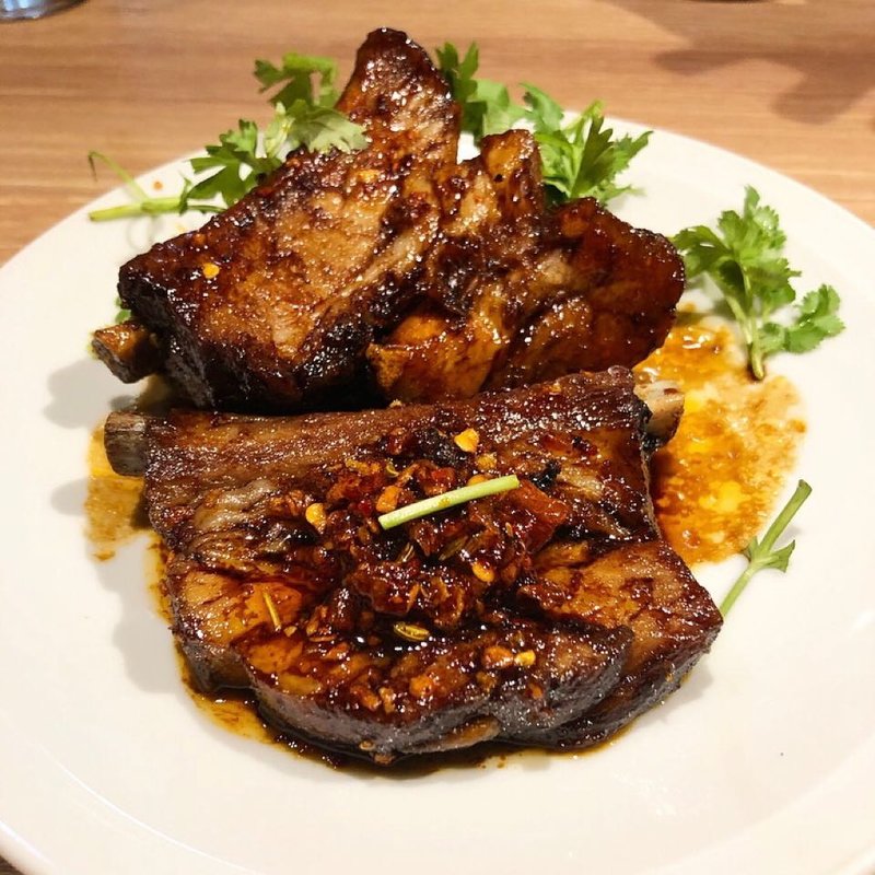 スペアリブ(小皿中華 桃天 錦小路)