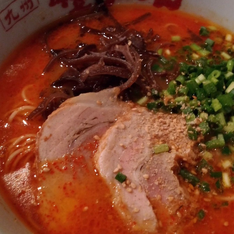 激辛ラーメン(大衆酒場山小屋)