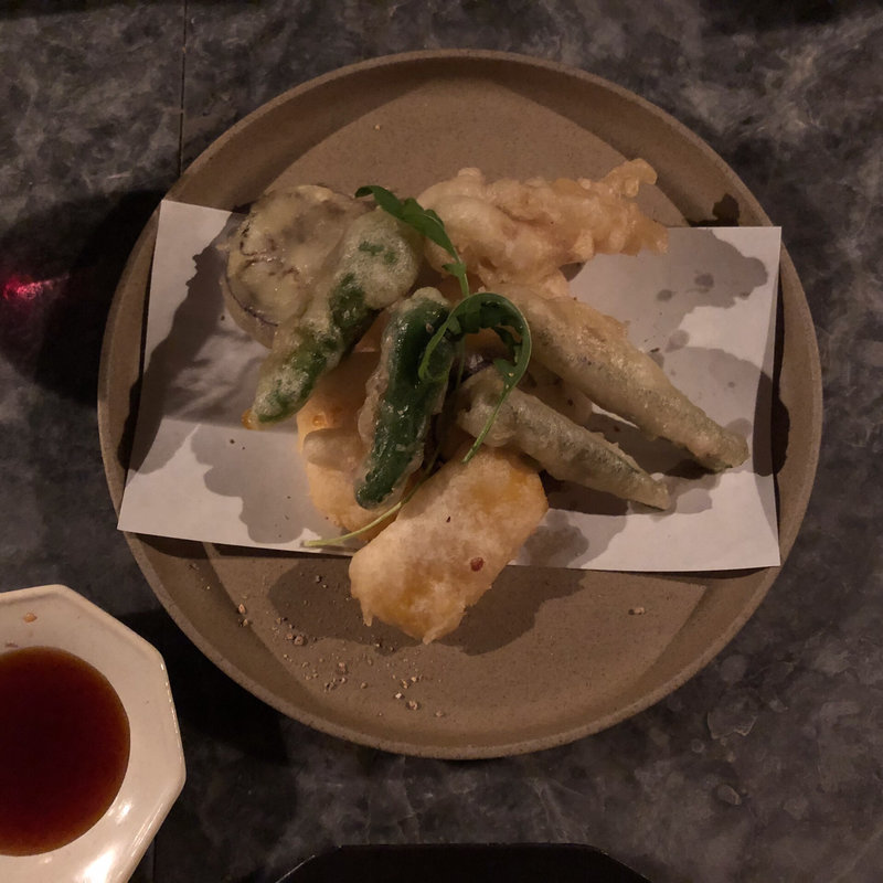 たらと季節野菜のフリット　エスニックソースがけ(Sta.)