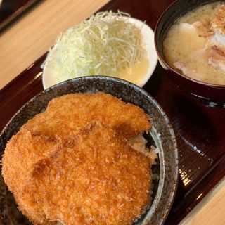 かつ丼豚汁セット(とんかつ政ちゃん新潟駅前店)