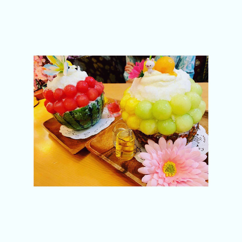 スイカミルクパフェ、メロン＆パインみるくパフェ(よろず茶屋444)