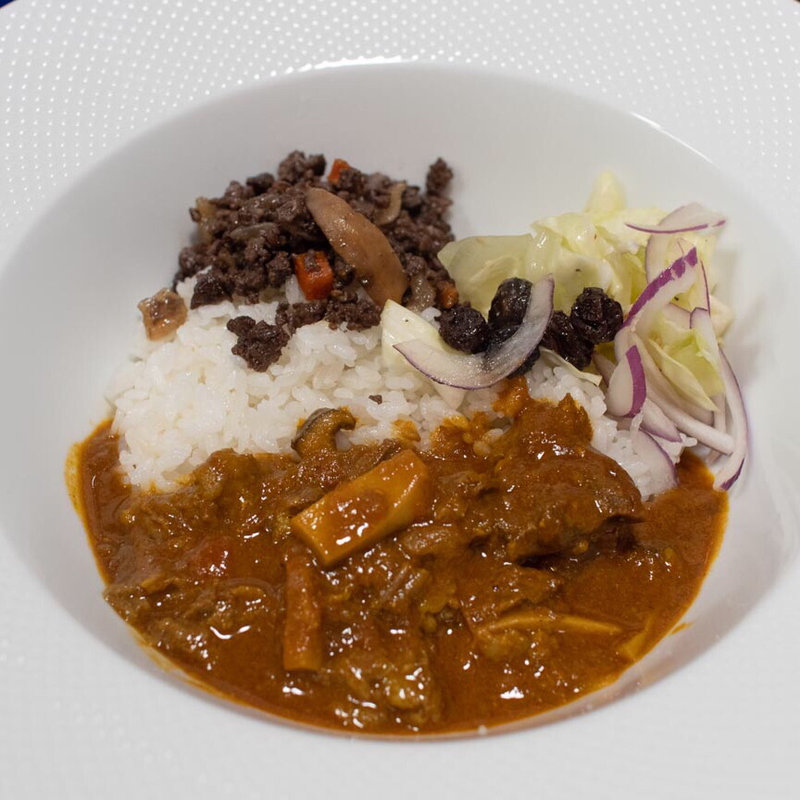 牛すじカレーライス(キーマカレー もあ完)