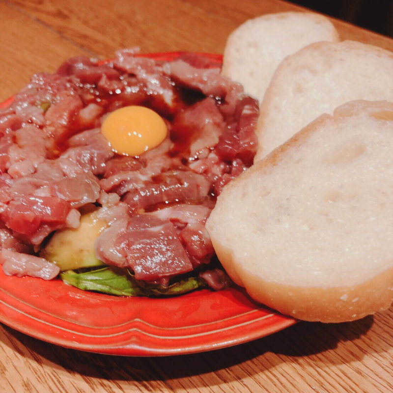 熟成牛の生ハムアボカドユッケ(GRILL＆PUB THE NICK STOCK ラゾーナ川崎)