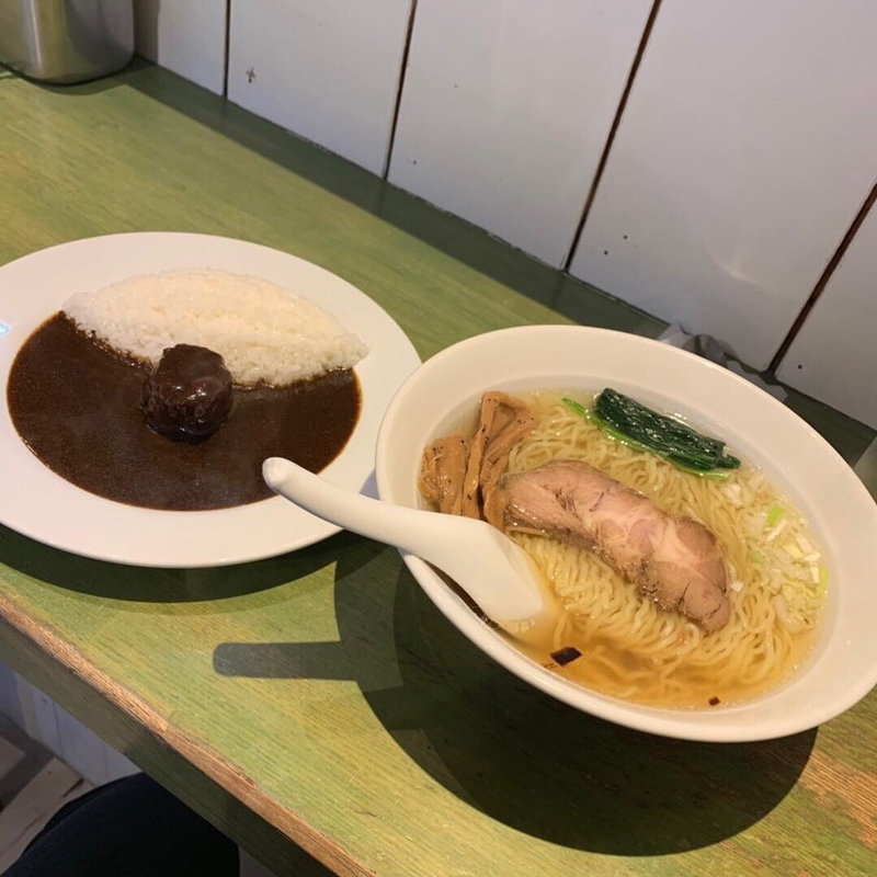 支那そばとカレー(インディアン 本店 )