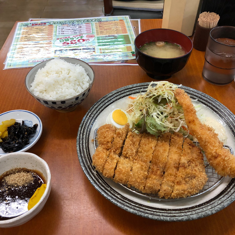 糸島豚のロースカツ(家庭料理エプロンママ)