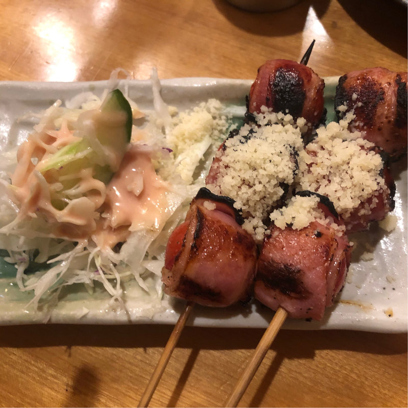 (もつ焼き稲垣)