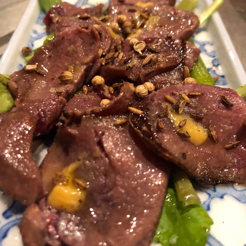 鹿のカルパッチョ(新宿寅箱)