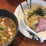豚骨魚介つけ麺(麺処 ほん田)