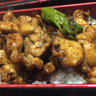 焼き鳥重（普通盛り）(おが和)