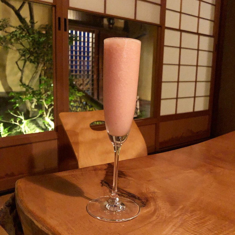桃のカクテル(バー K家 （BAR ケーヤ）)
